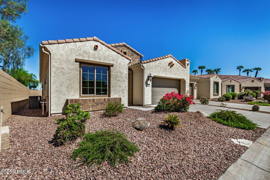Photo of 4045 N 163rd Drive, Goodyear, AZ 85395 (MLS # 6927862)