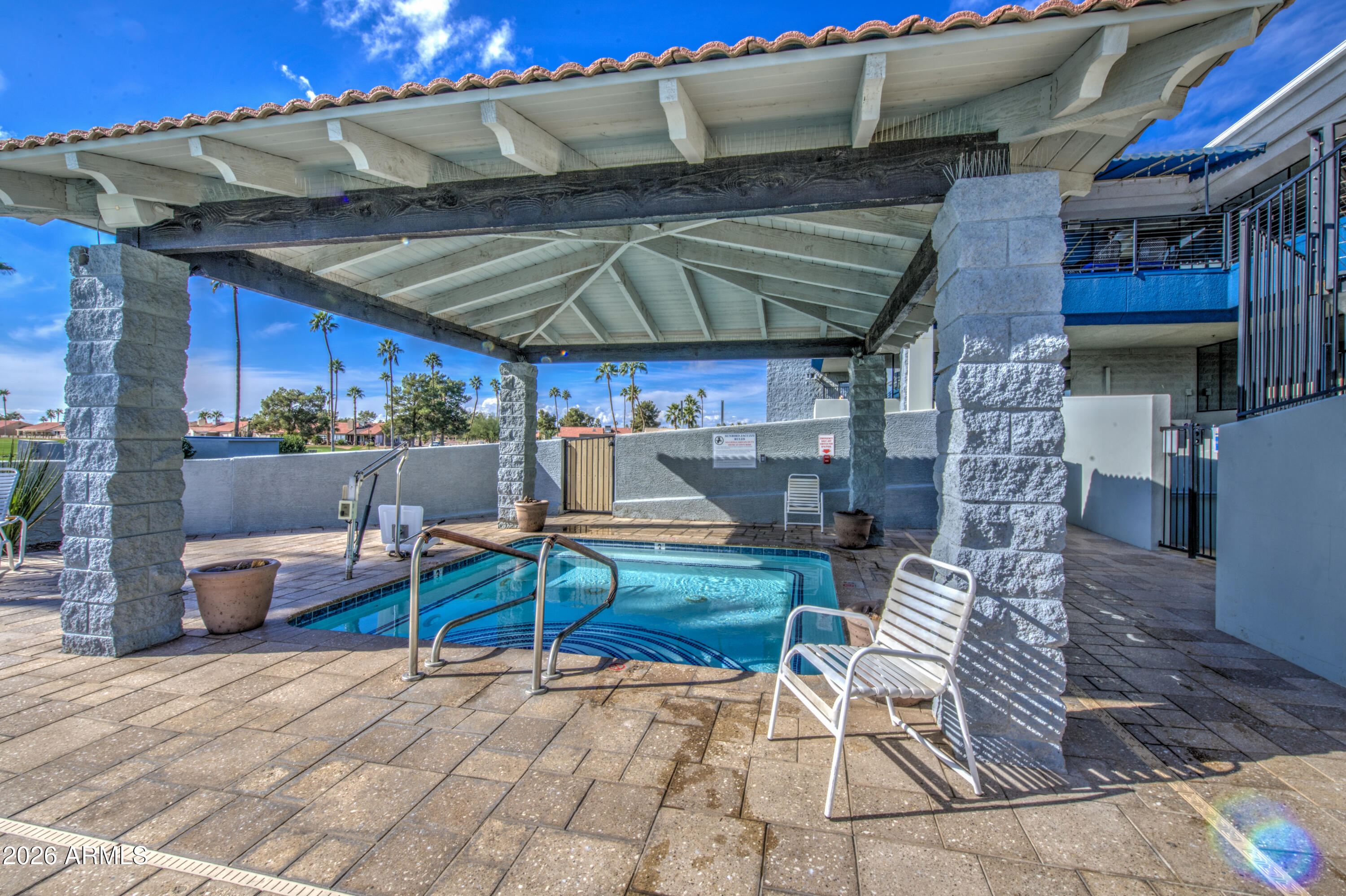 SUNBIRD - Residential