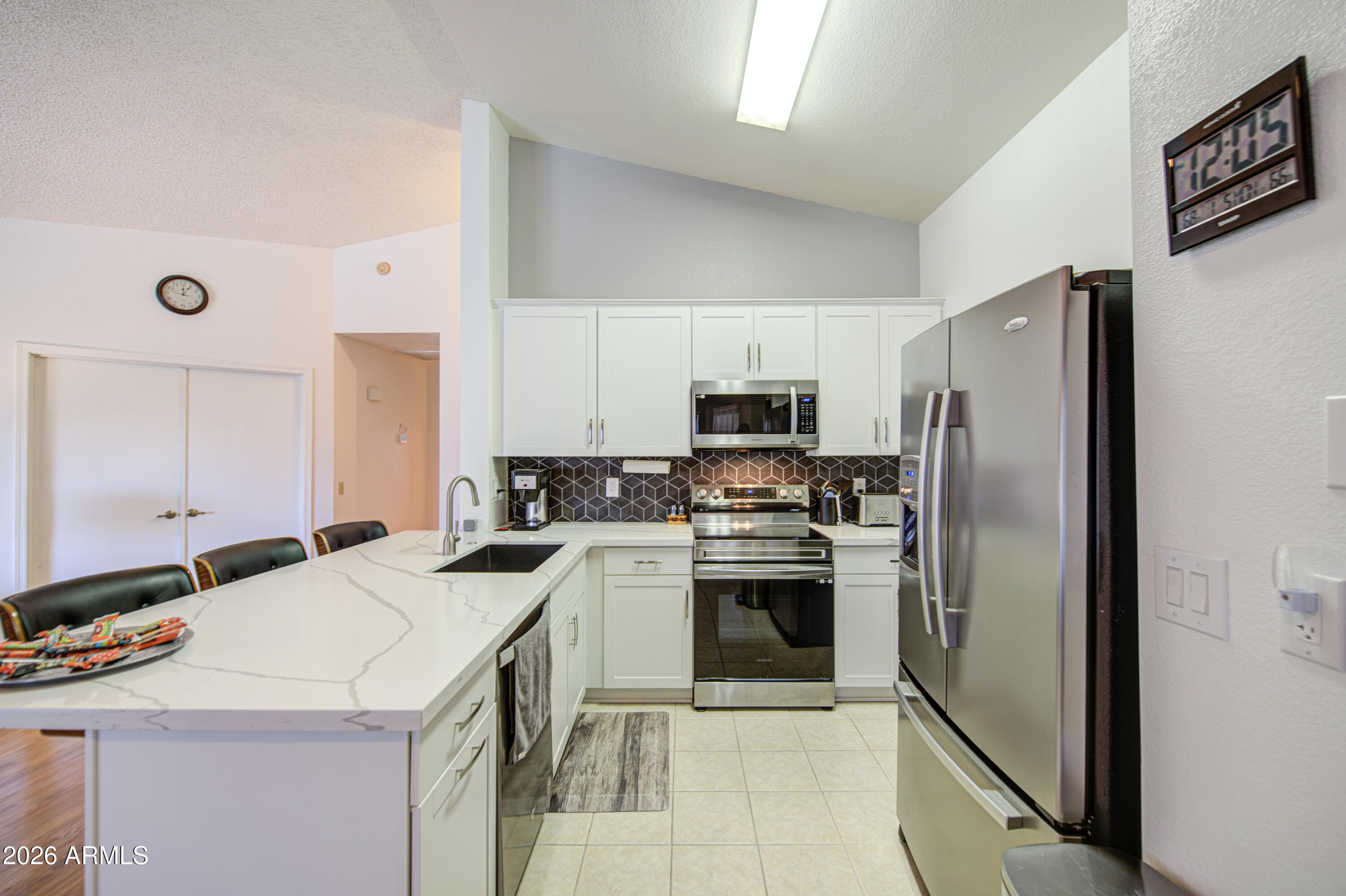 SUNBIRD - Residential