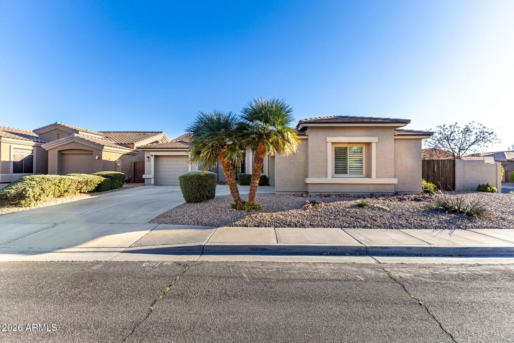 Photo of 775 W Citrus Way, Chandler, AZ 85248 (MLS # 6987355)