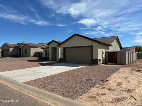 A home in Arizona City