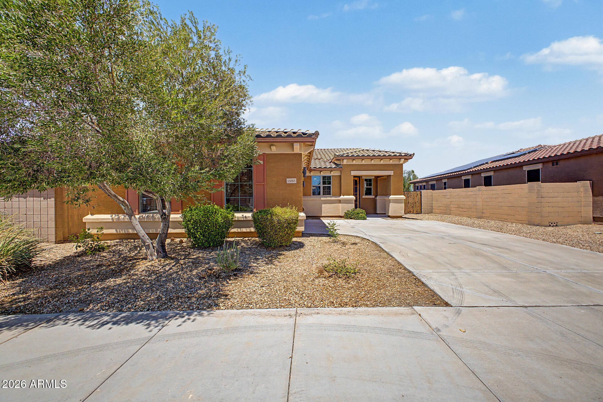 16066 W ANASAZI Street