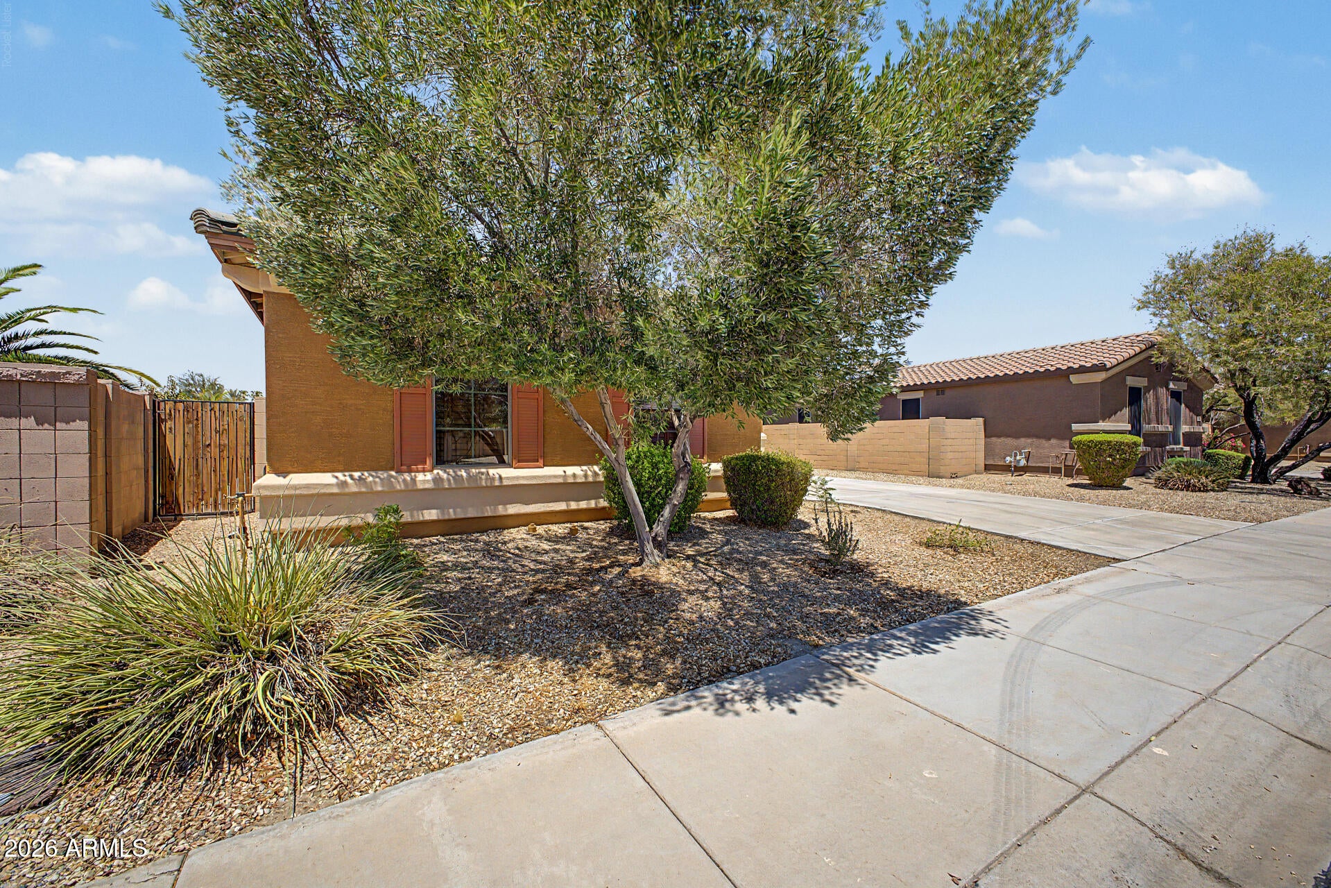16066 W ANASAZI Street