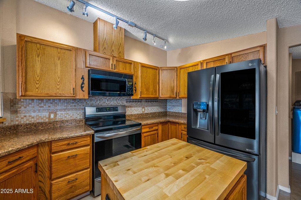 Photo of 7642 E Holmes Avenue, Mesa, AZ 85209 (MLS # 6976471)