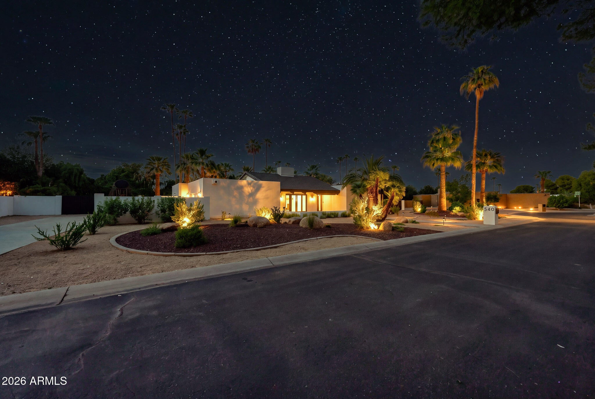 540 E ESTERO Lane