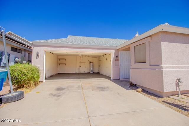 2046 W COLUMBINE Drive