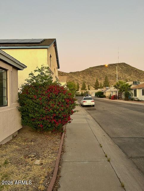 2046 W COLUMBINE Drive
