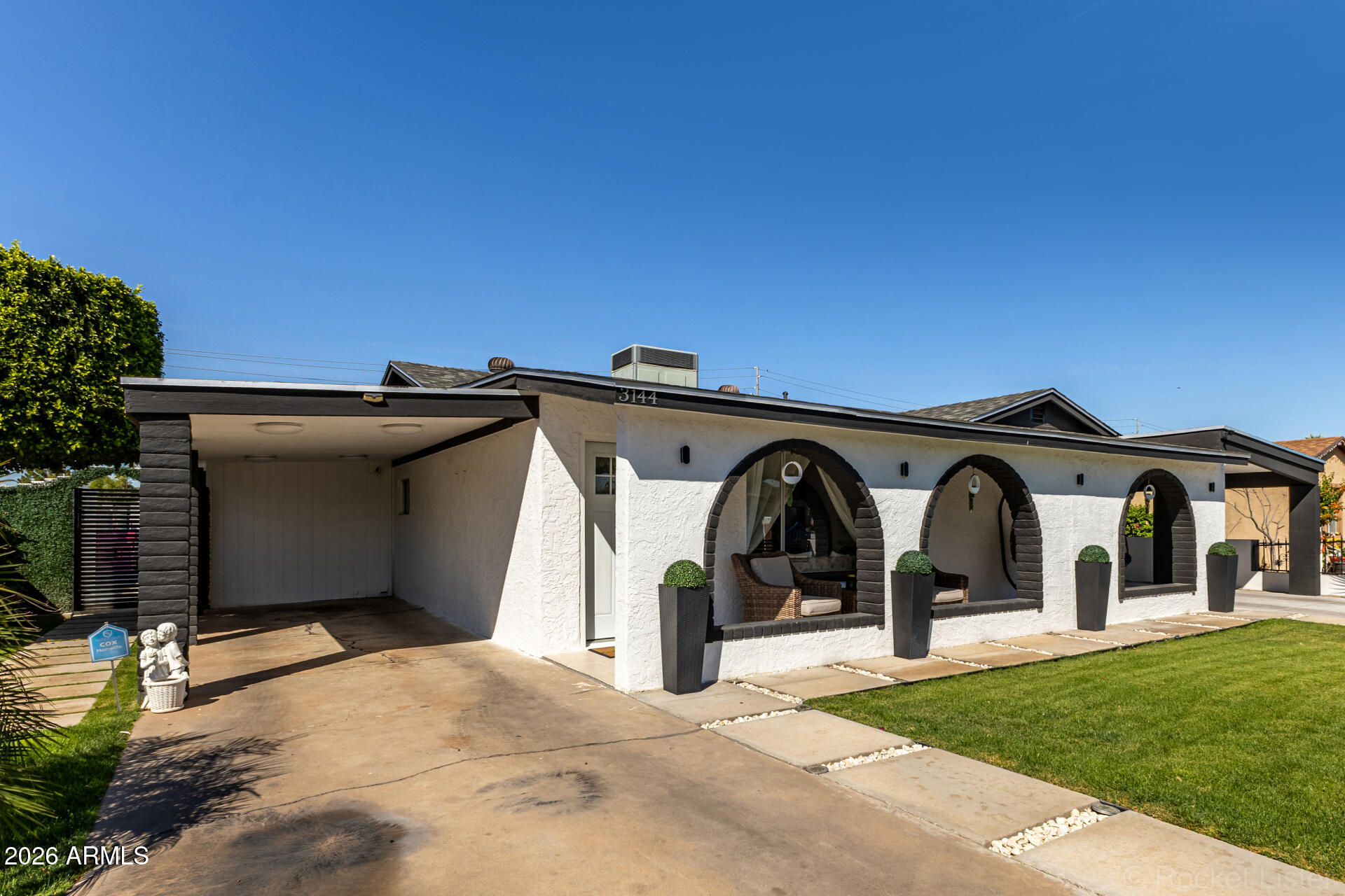 3144 W GARFIELD Street