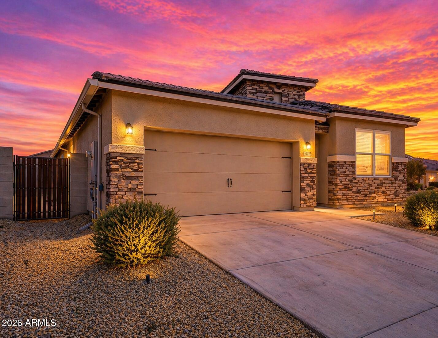 23932 W WATKINS Street W