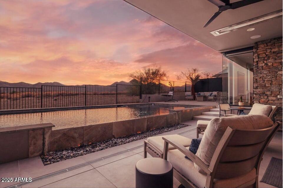 15406 N BLACKBIRD Drive