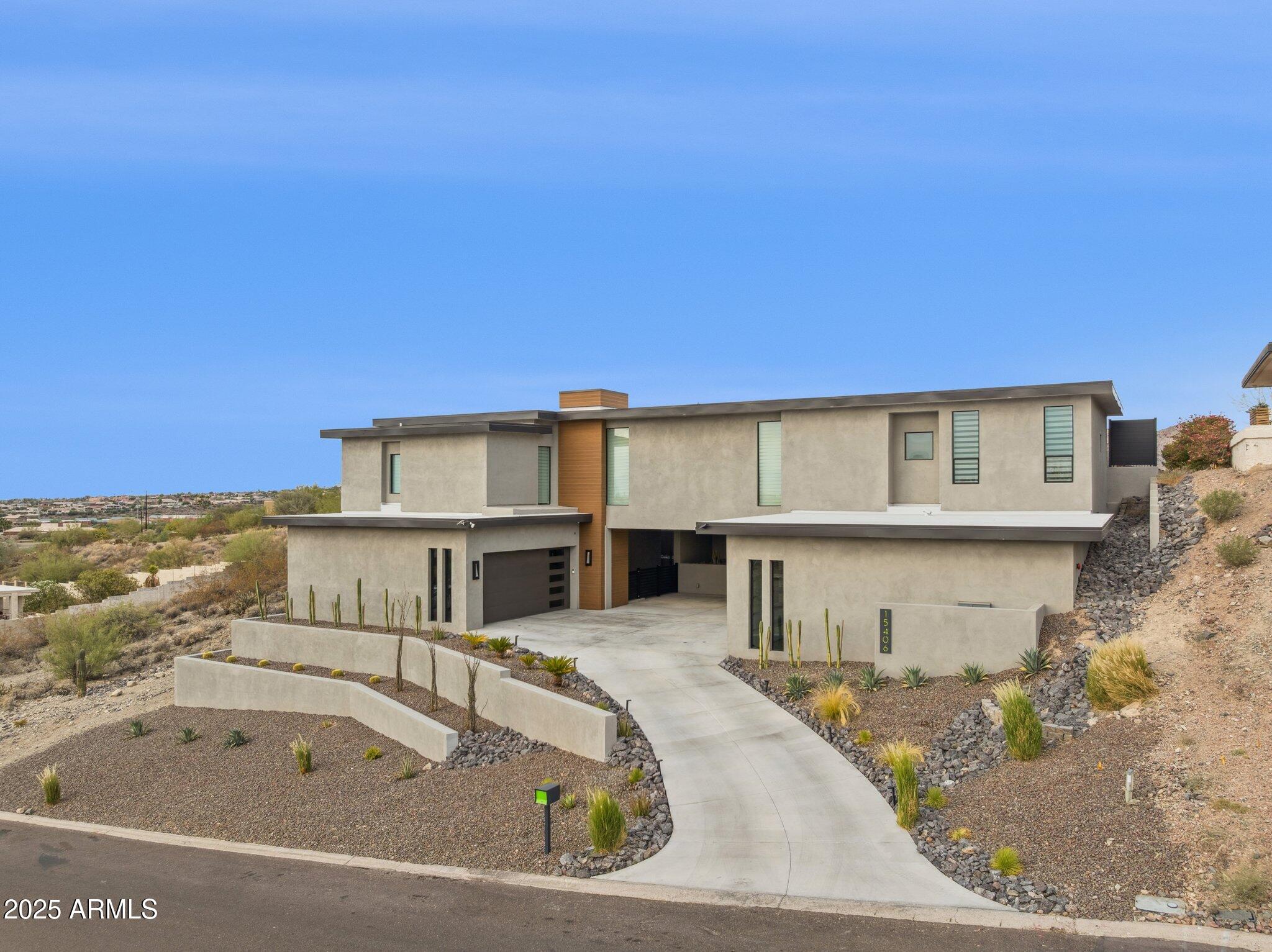 15406 N BLACKBIRD Drive