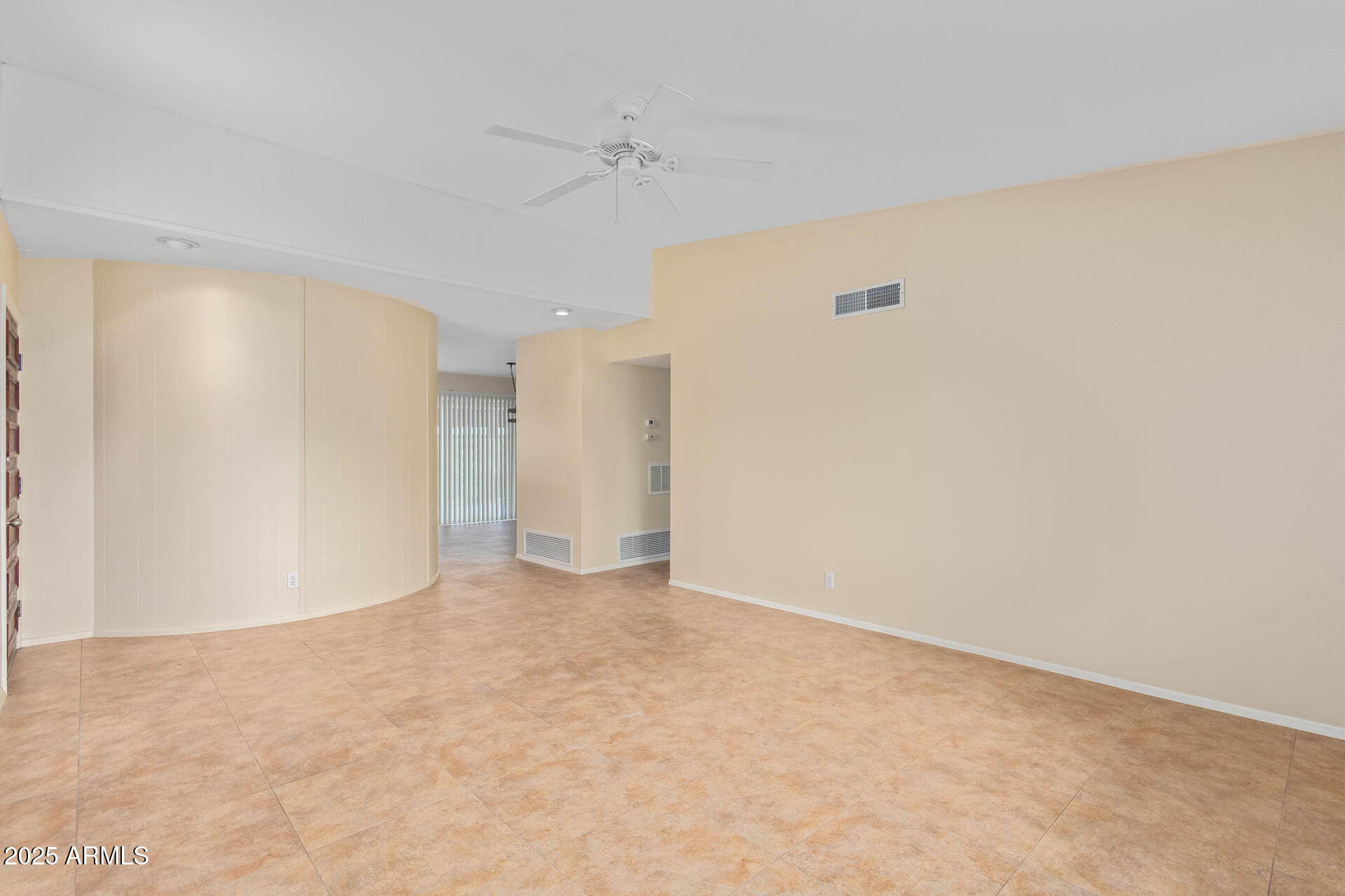 3623 E Montecito Avenue