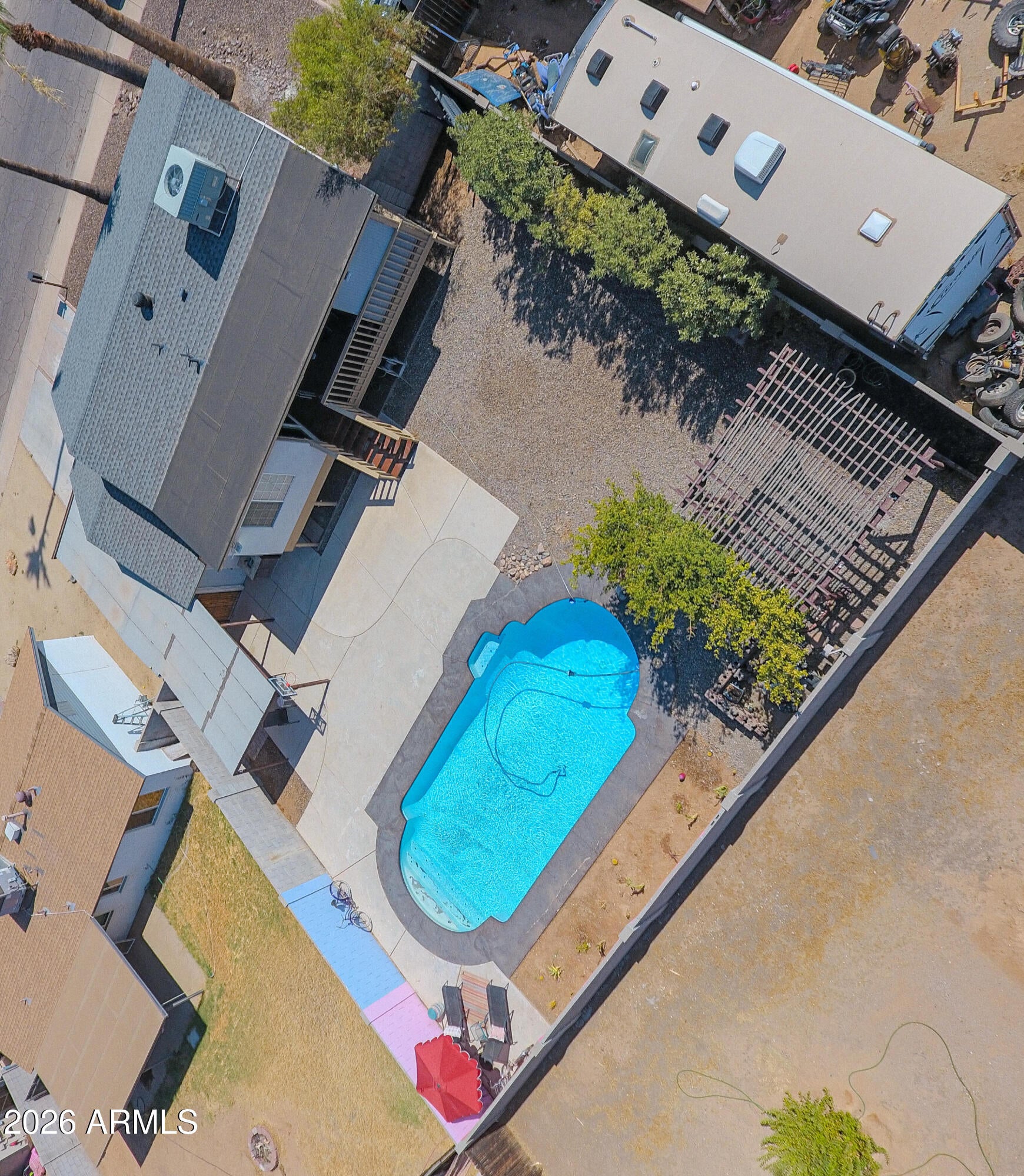 3724 W Charter Oak Road