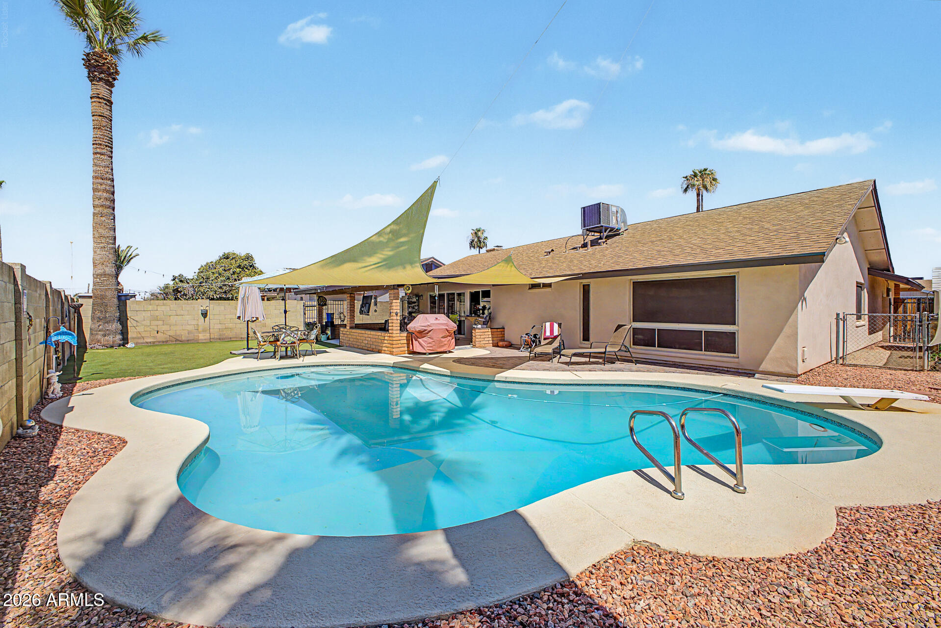 4555 W ECHO Lane