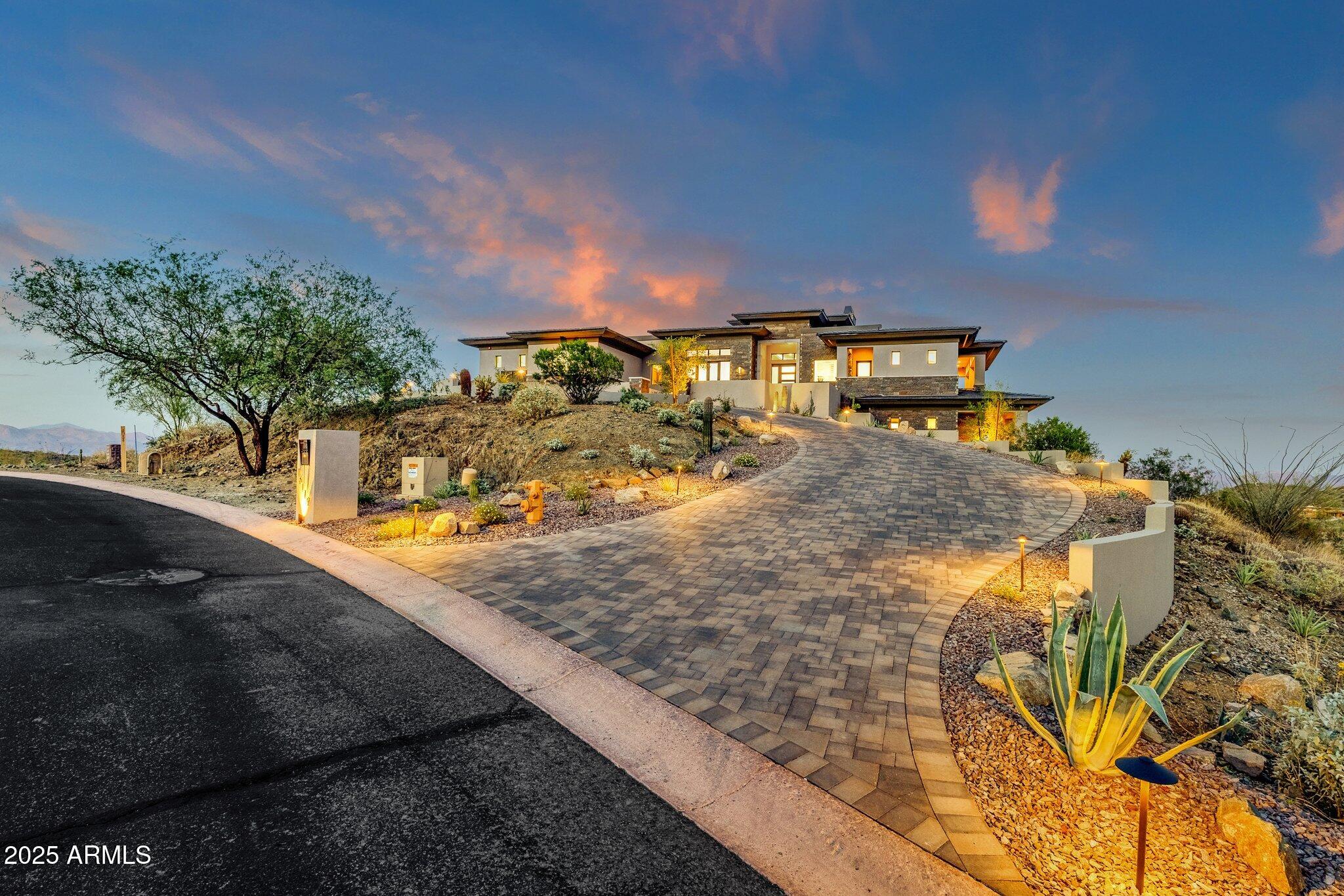 16119 N DESERT FOX Parkway