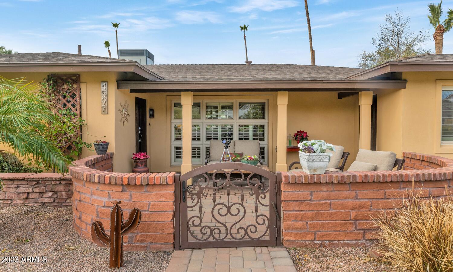 4597 E Calle Ventura --