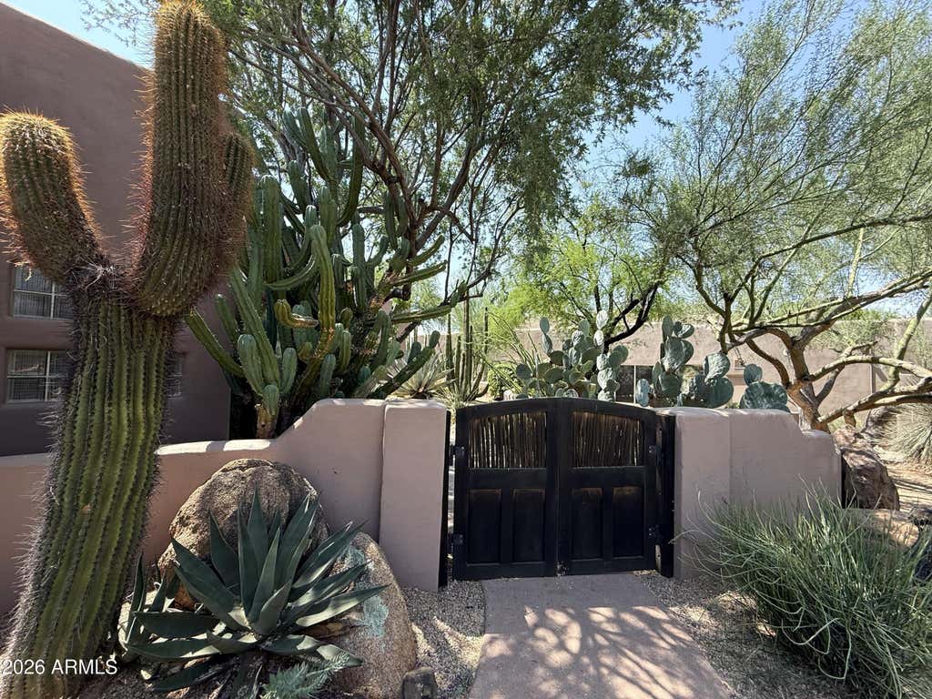 Photo of 34269 N Boulders Parkway, Scottsdale, AZ 85266 (MLS # 7065072)