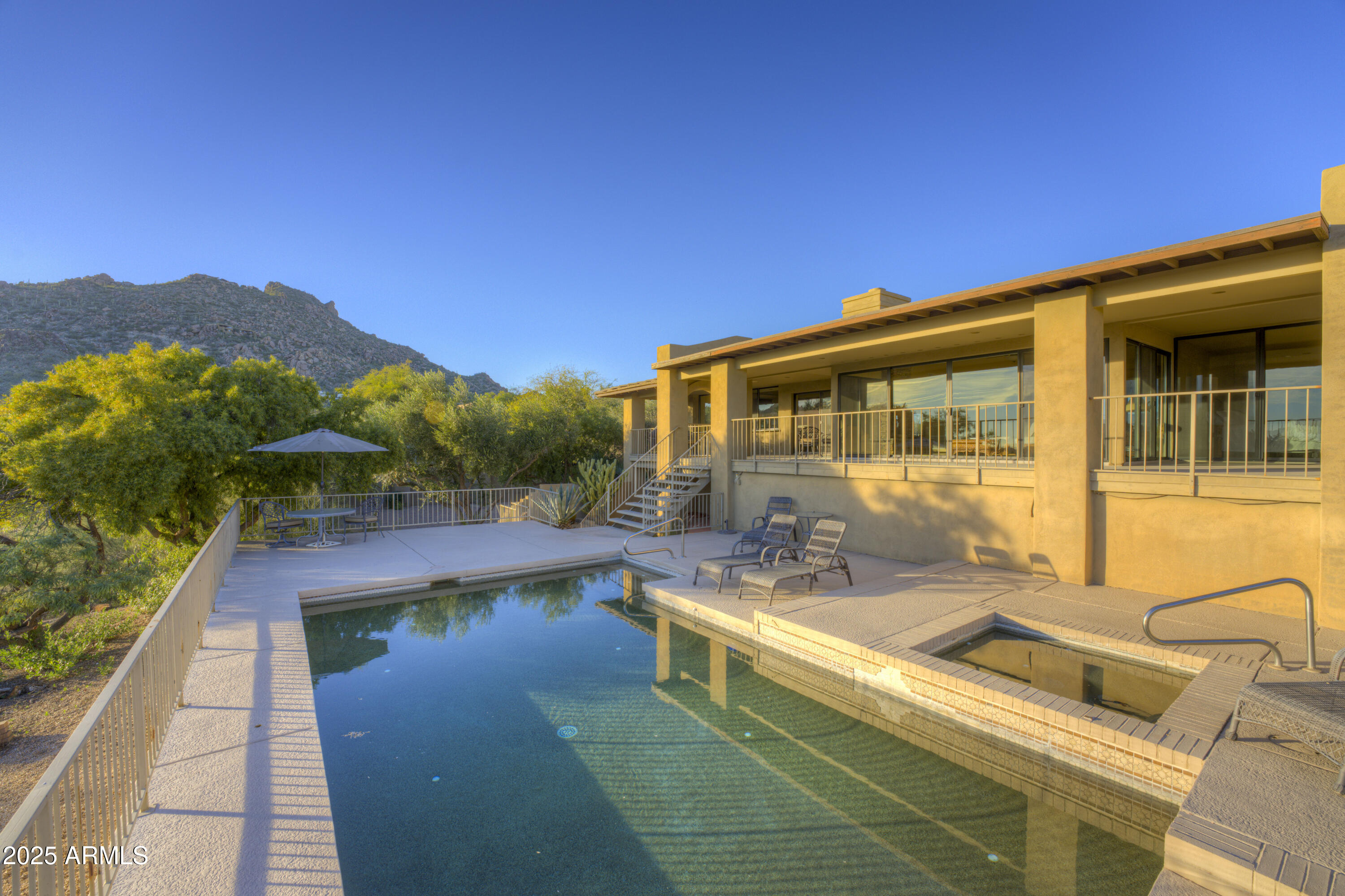 BOULDERS CAREFREE UNIT 4 PHASE 1 - Residential