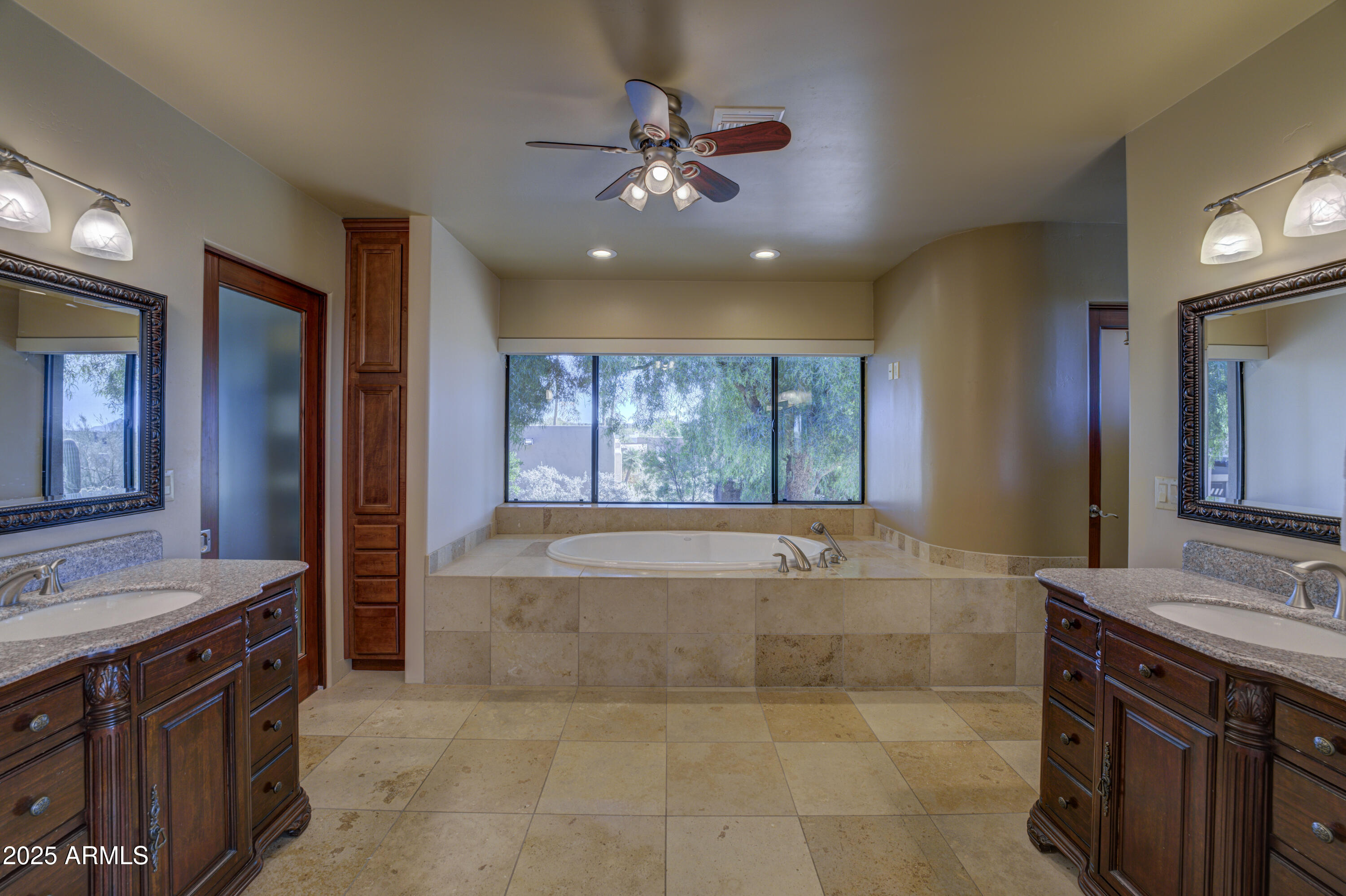 BOULDERS CAREFREE UNIT 4 PHASE 1 - Residential