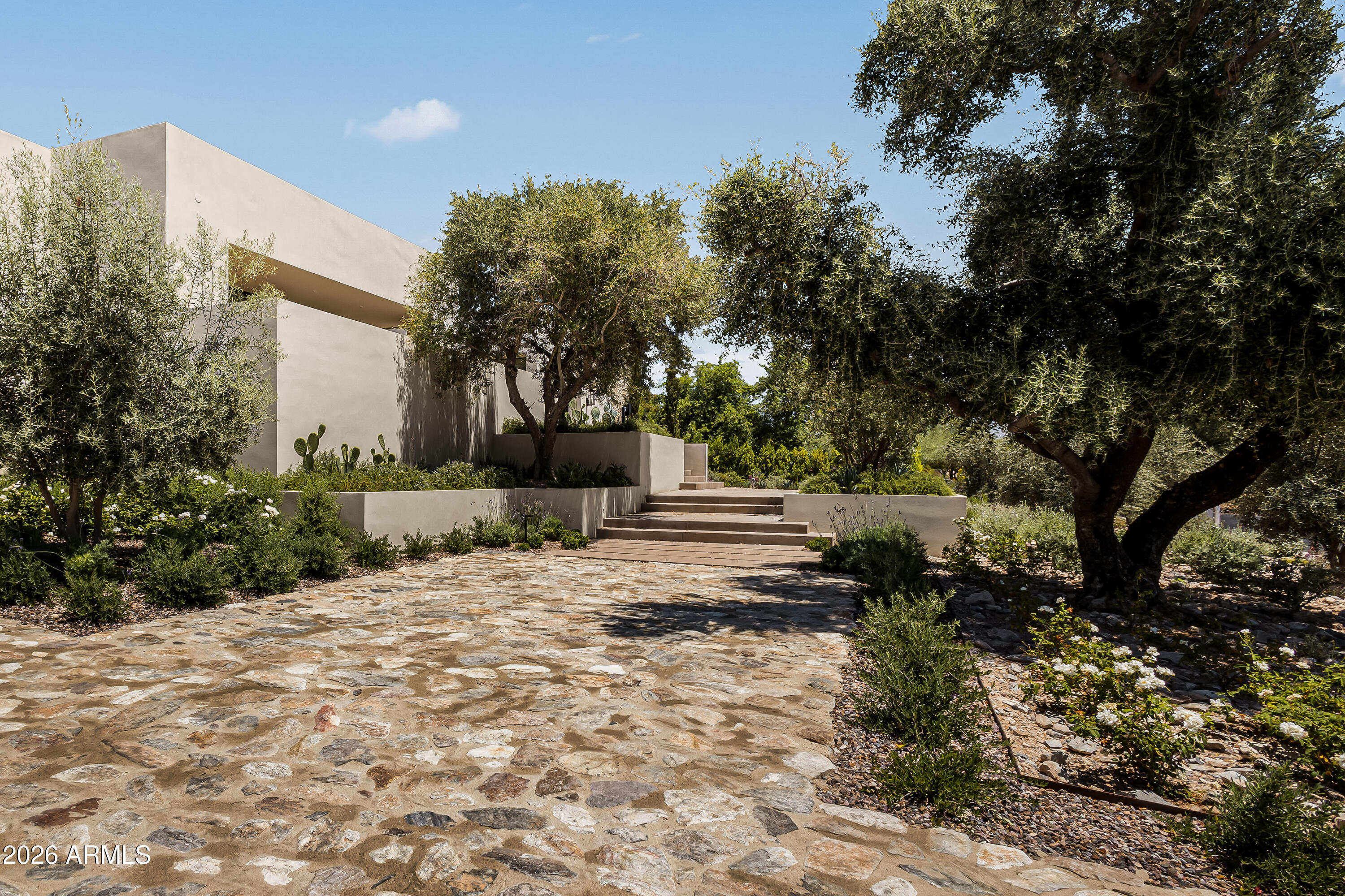 4510 E MADEROS DEL CUENTA Drive