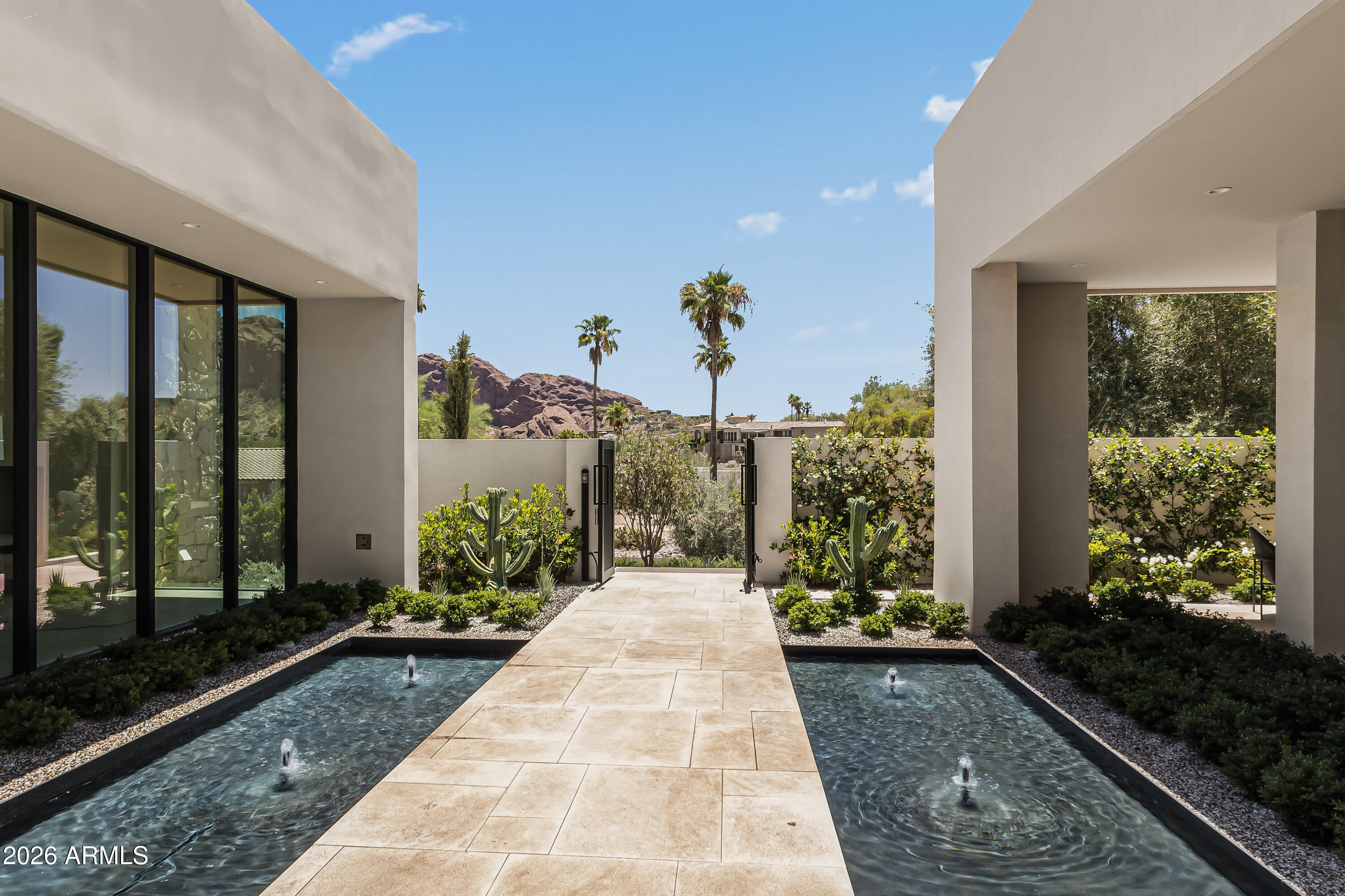 4510 E MADEROS DEL CUENTA Drive