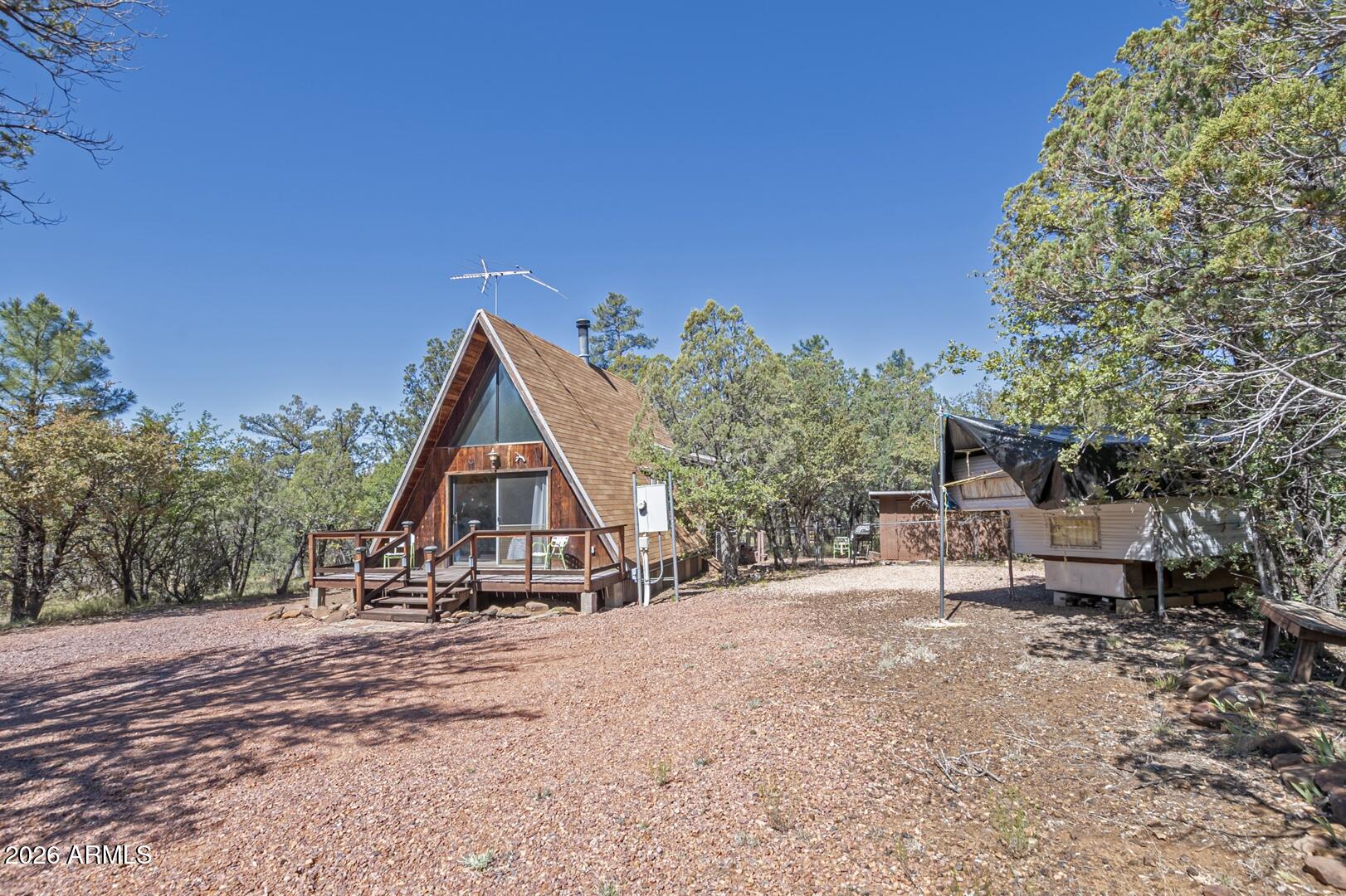 3874 N MISTLETOE Drive