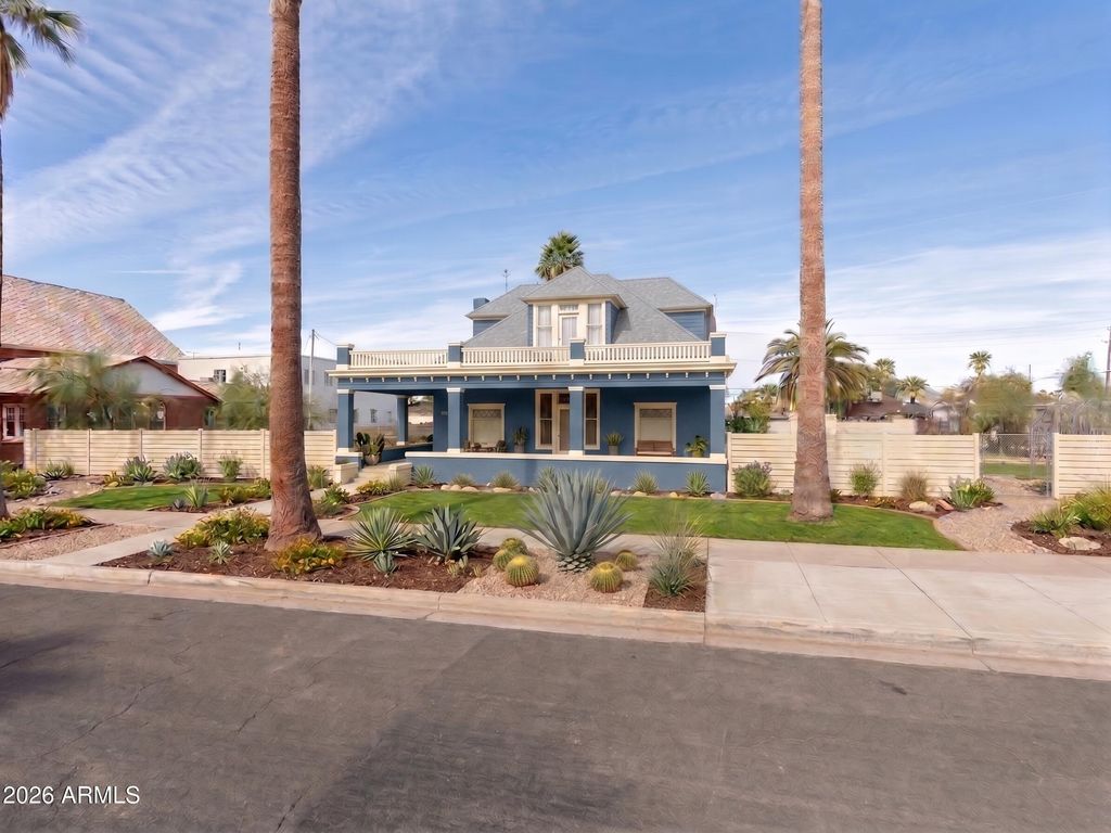 Photo of 916 E Mckinley Street, Phoenix, AZ 85006 (MLS # 7031411)