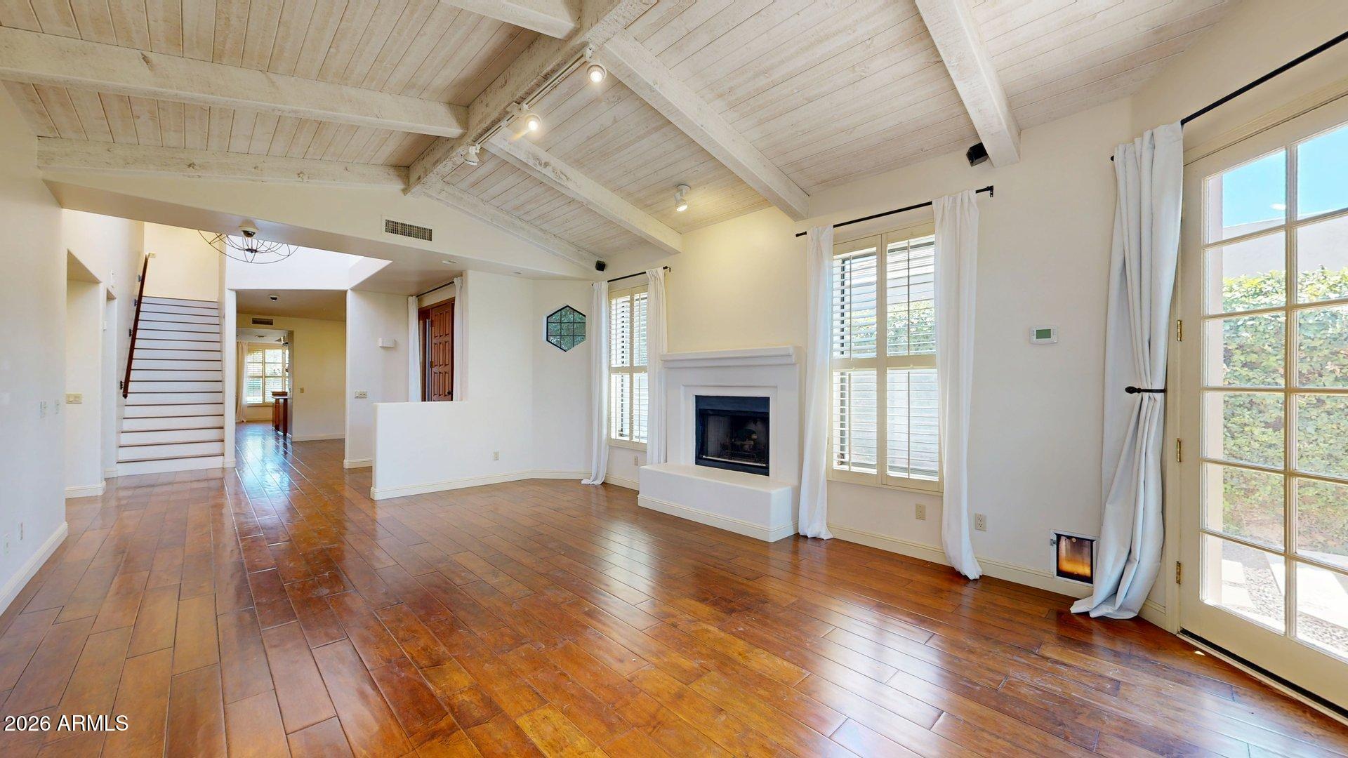 8100 E CAMELBACK Road 39