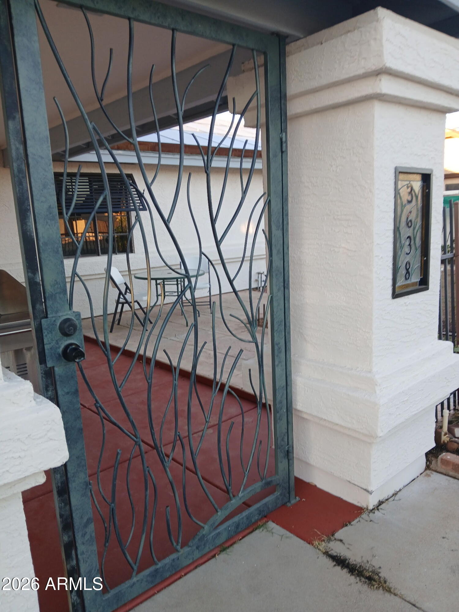 3638 W MICHELLE Drive