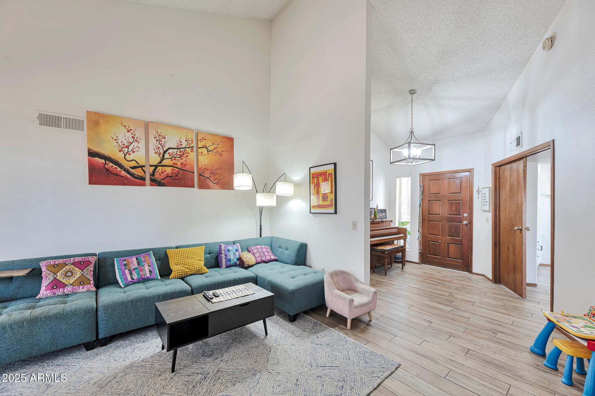 876 W EL MONTE Place #3