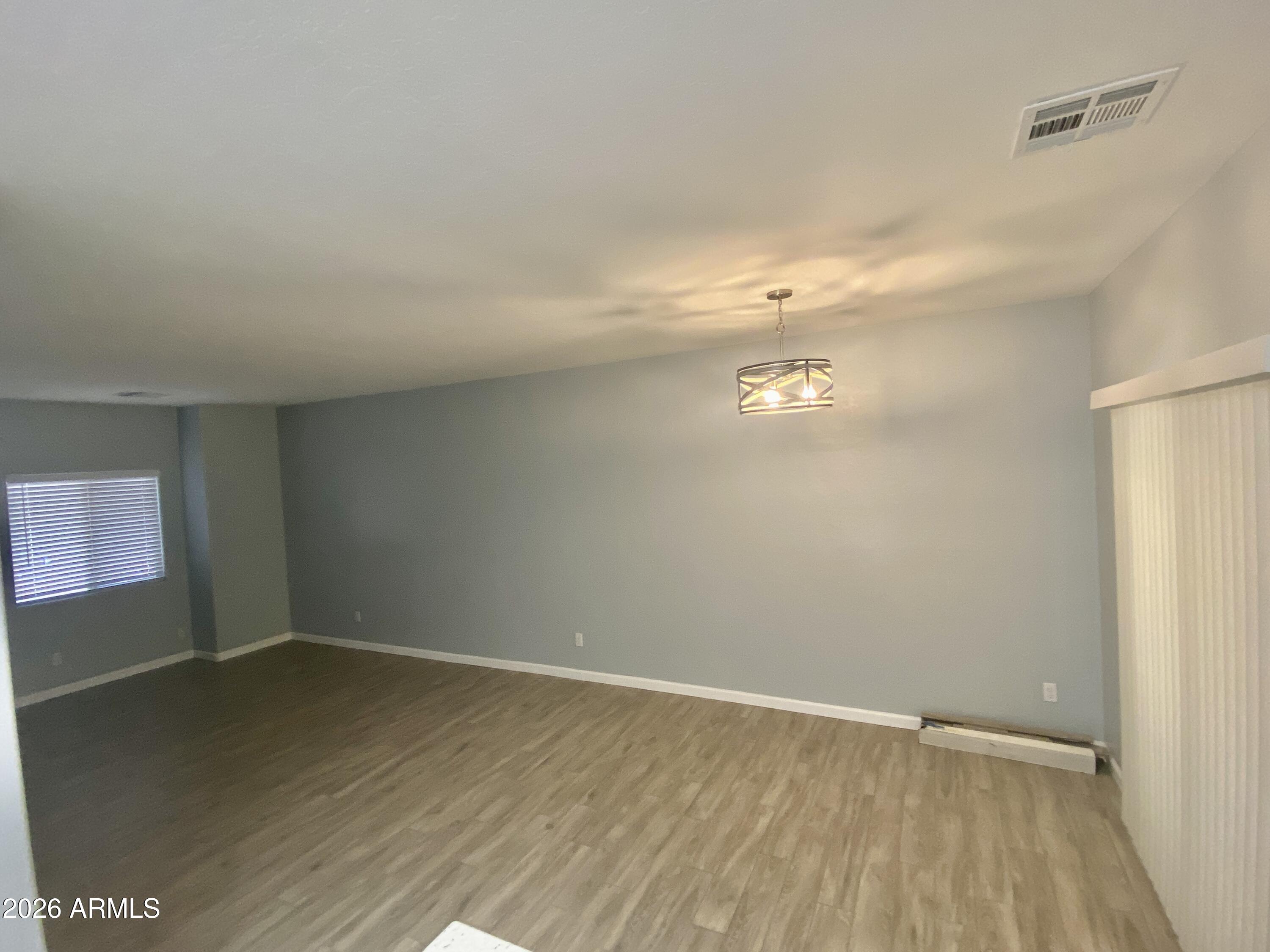 2300 E MAGMA Road 43