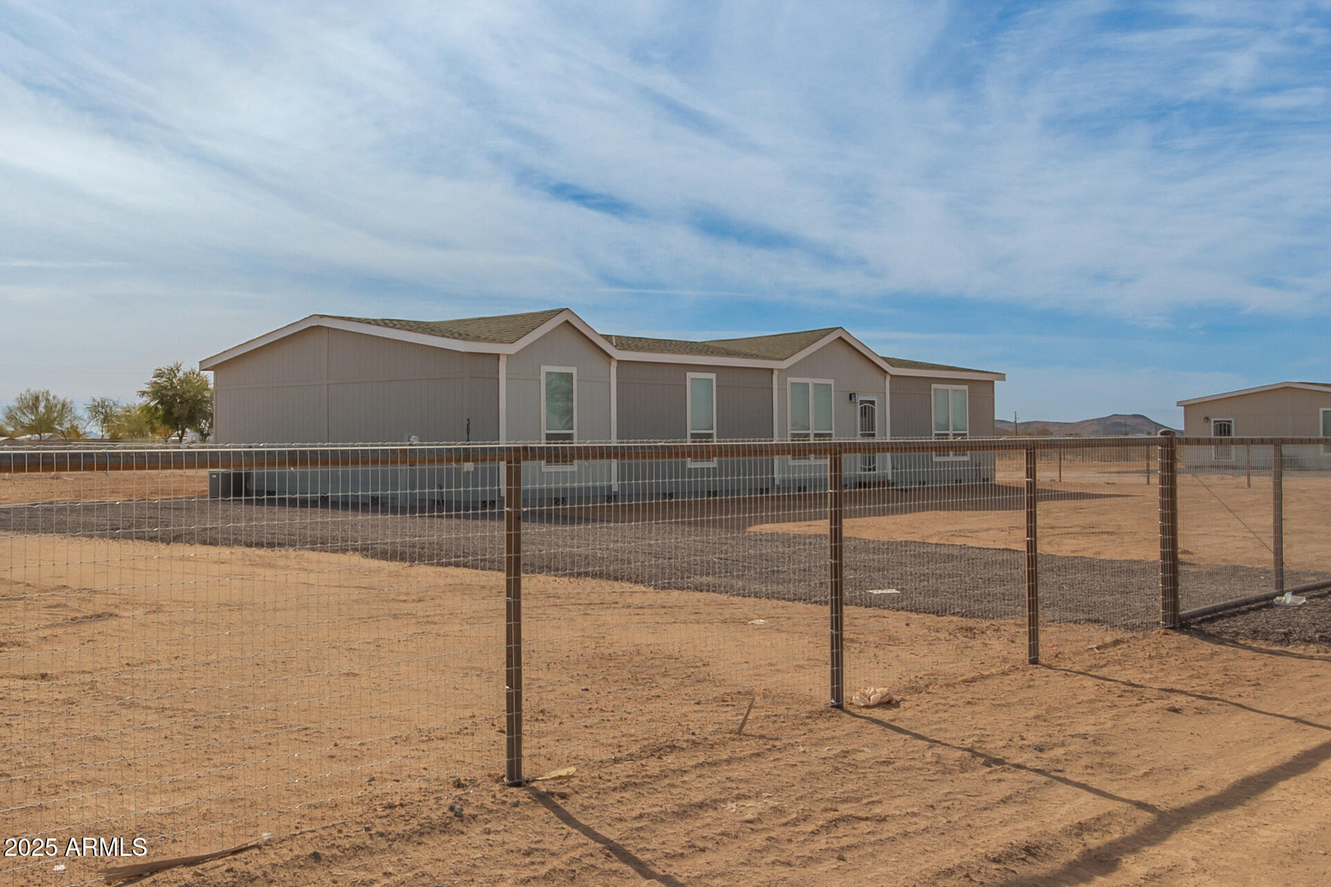 36735 W Harrison Street