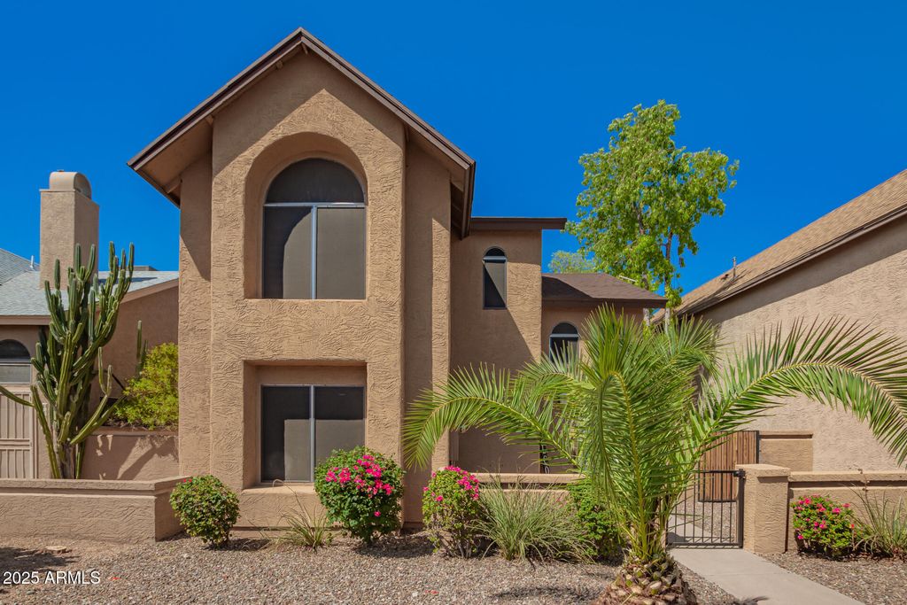 Photo of 16490 N 67th Lane, Peoria, AZ 85382 (MLS # 6916314)