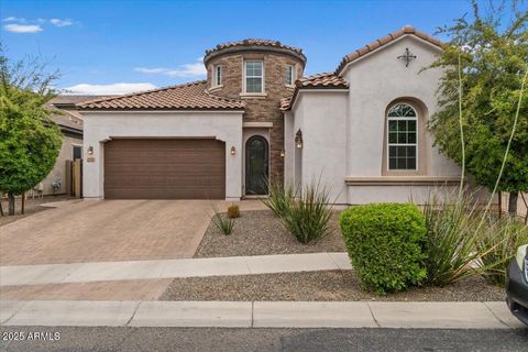 2926 E MINNEZONA Avenue Phoenix AZ 85016