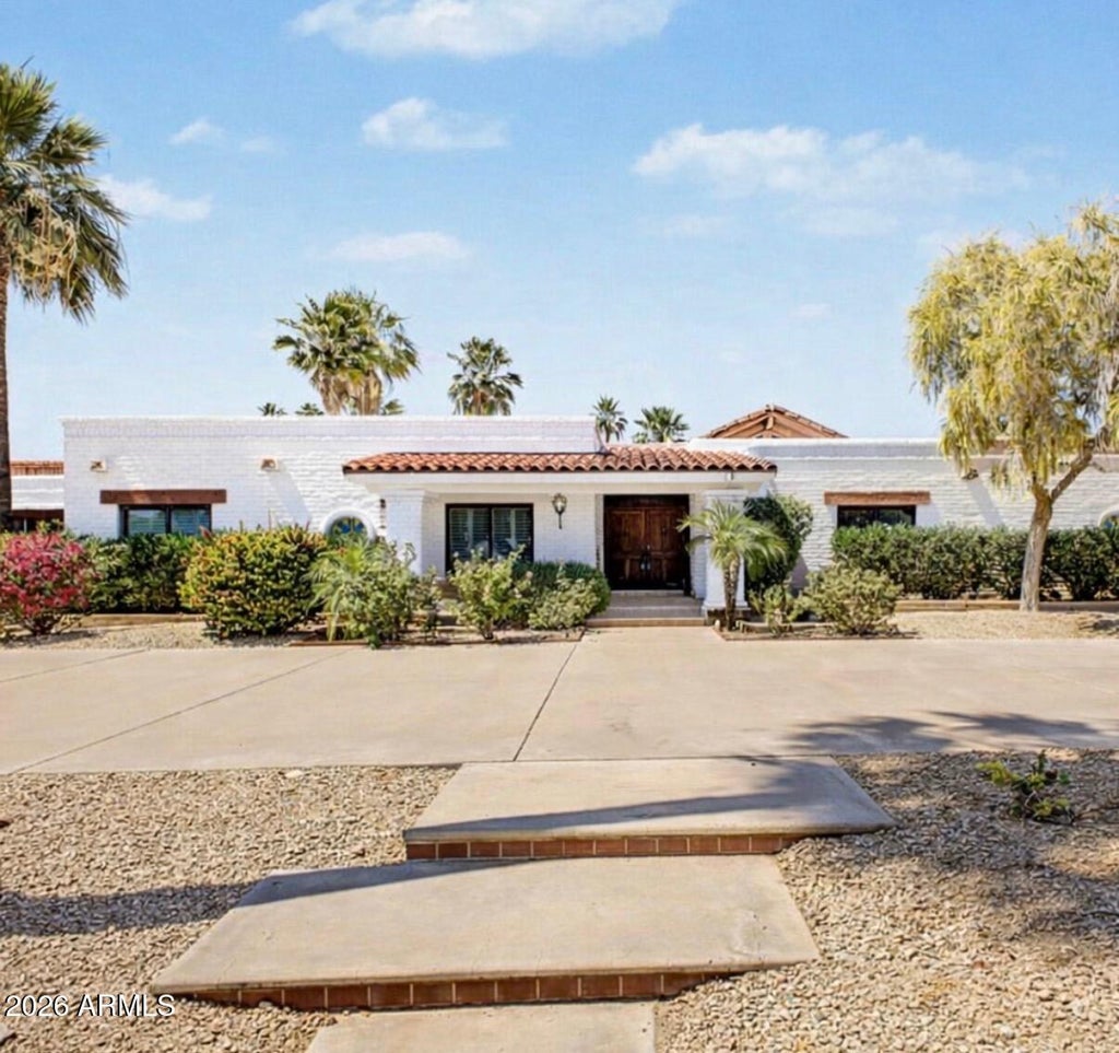 Photo of 430 E Estero Lane, Litchfield Park, AZ 85340 (MLS # 7081867)