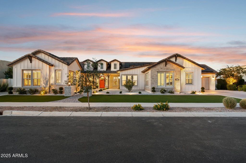 Photo of 19910 E Vallejo Street, Queen Creek, AZ 85142 (MLS # 6983421)