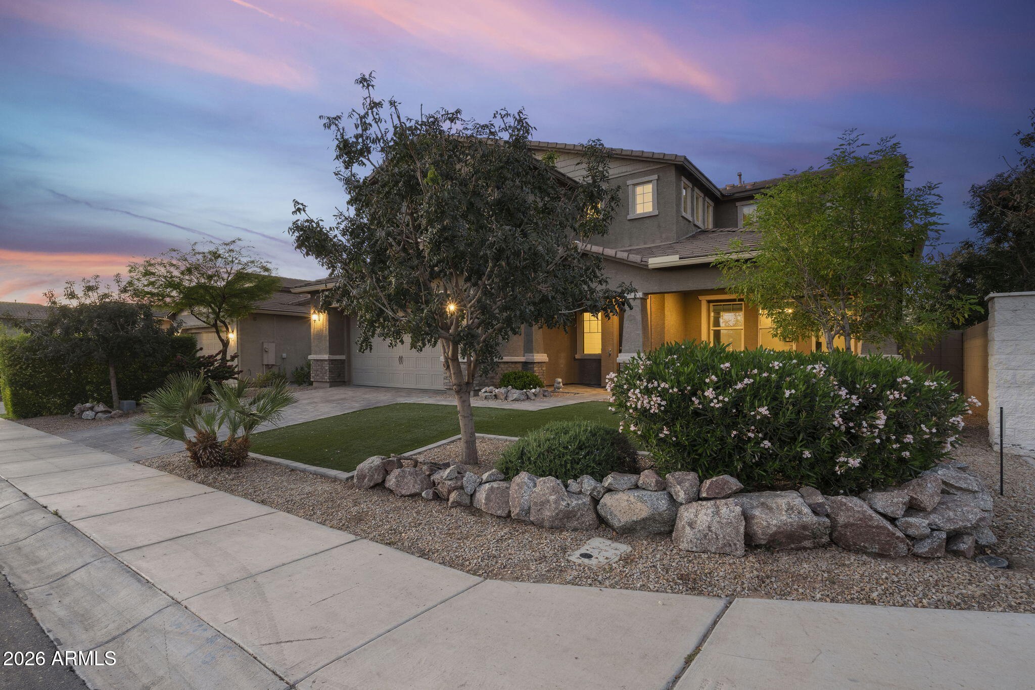 1170 E KENSINGTON Road