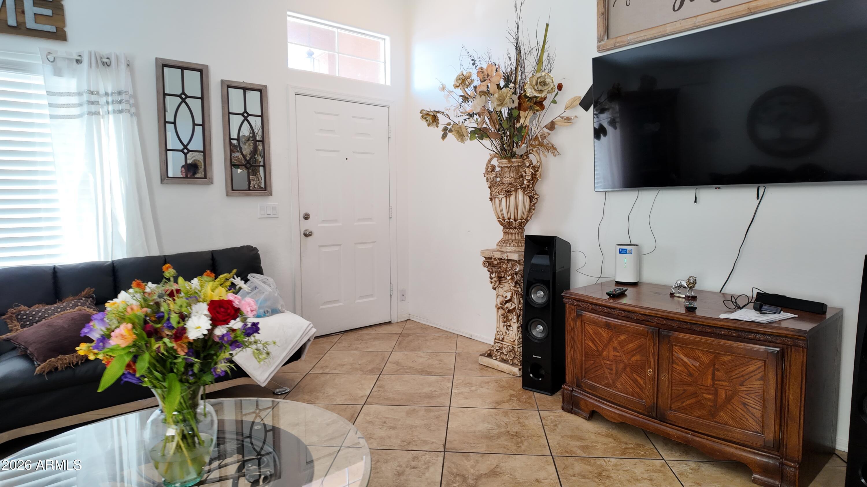 7766 W MYRTLE Avenue