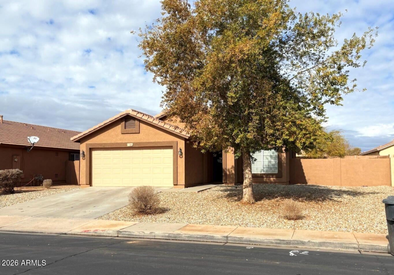 7766 W MYRTLE Avenue