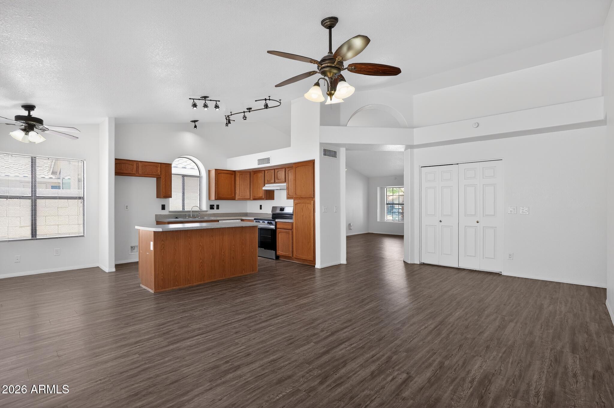 2524 E INDIGO BRUSH Road