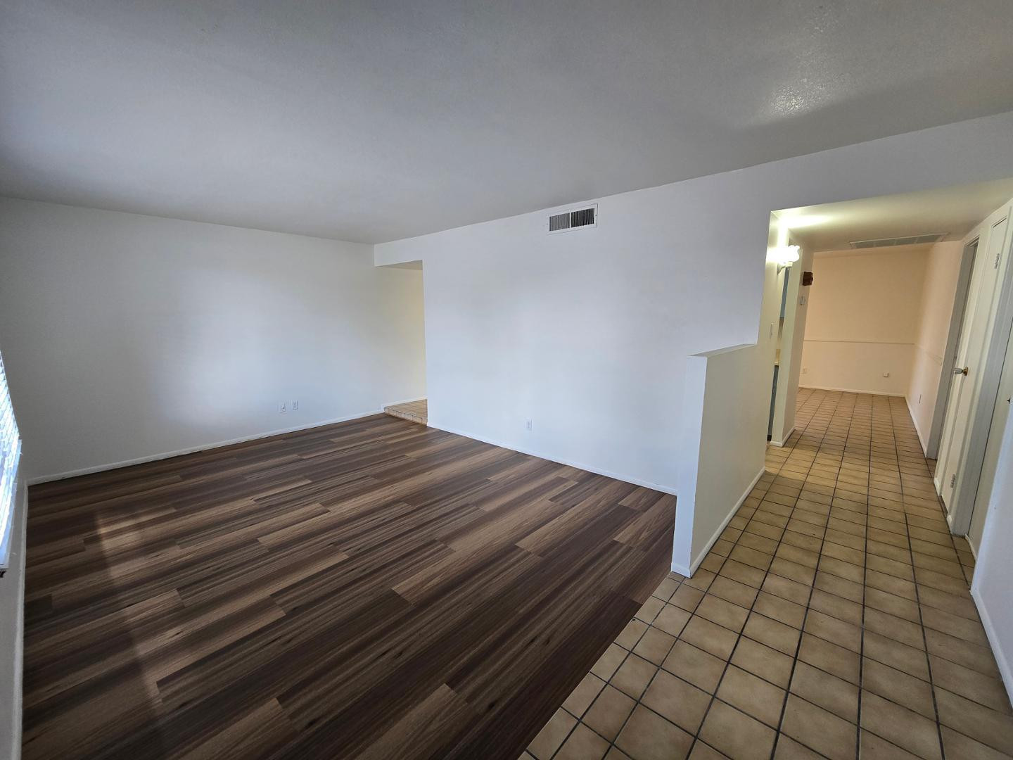 2527 S Rita Lane