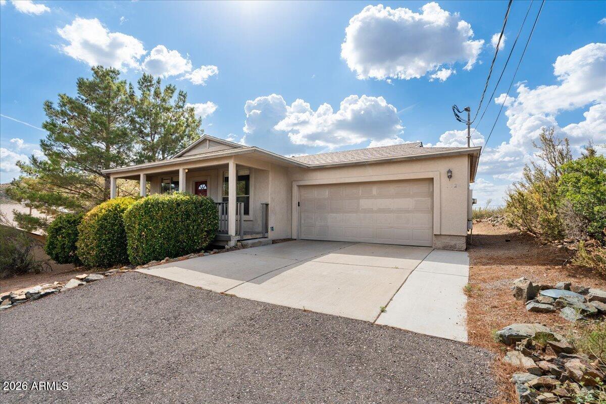 1524 N STEUER Drive