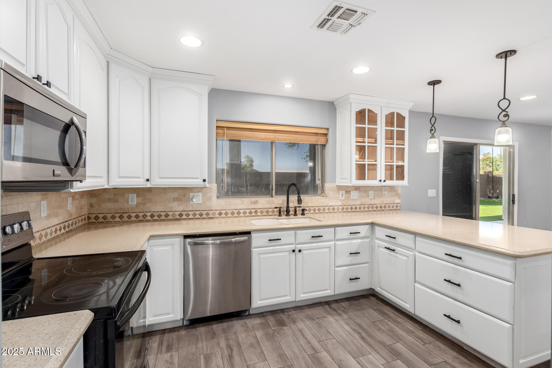 3444 E FLAMINGO Court