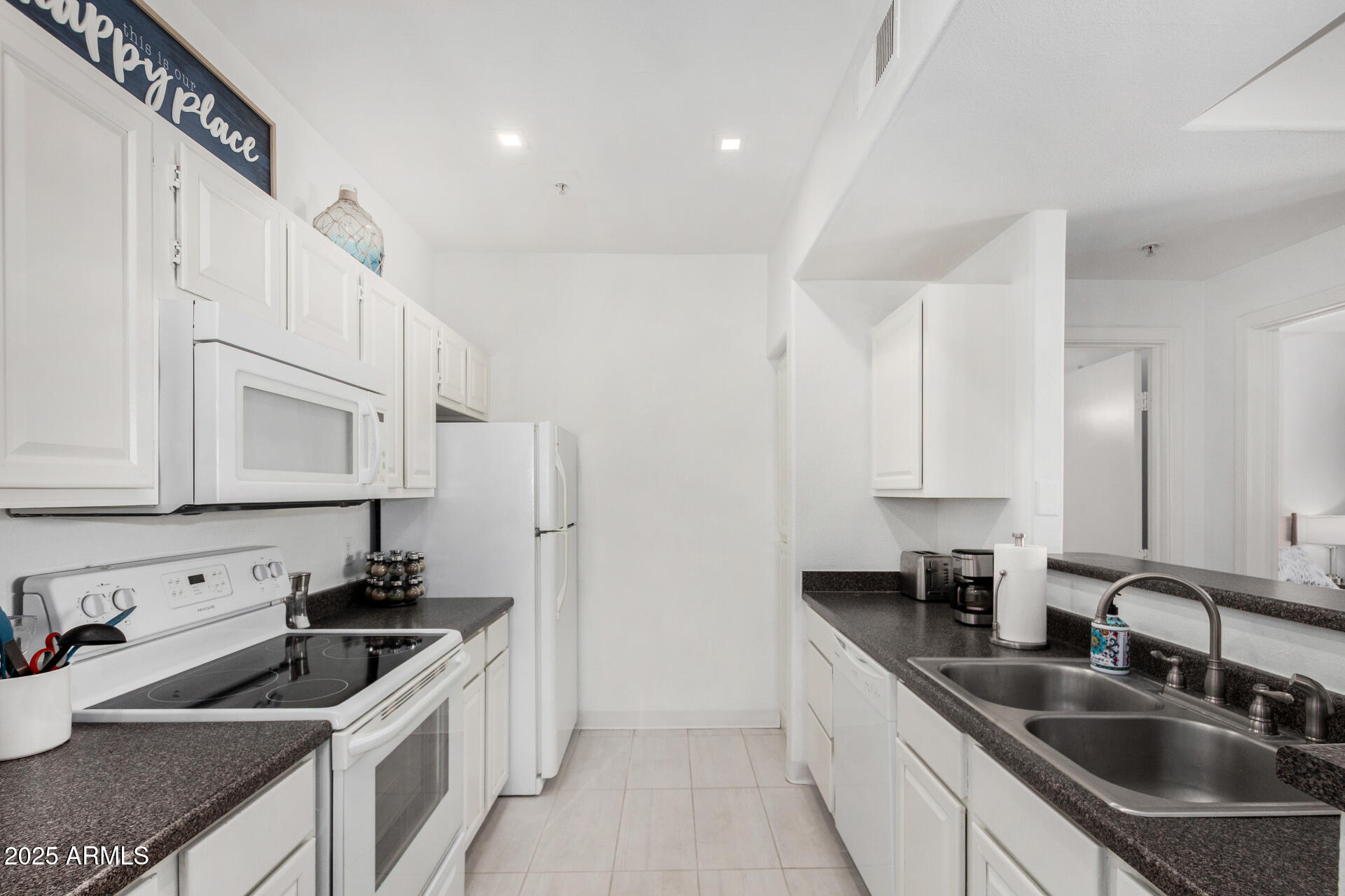 13700 N FOUNTAIN HILLS Boulevard 235