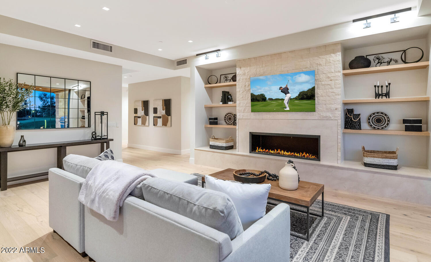 6331 E Phoenician Boulevard 1