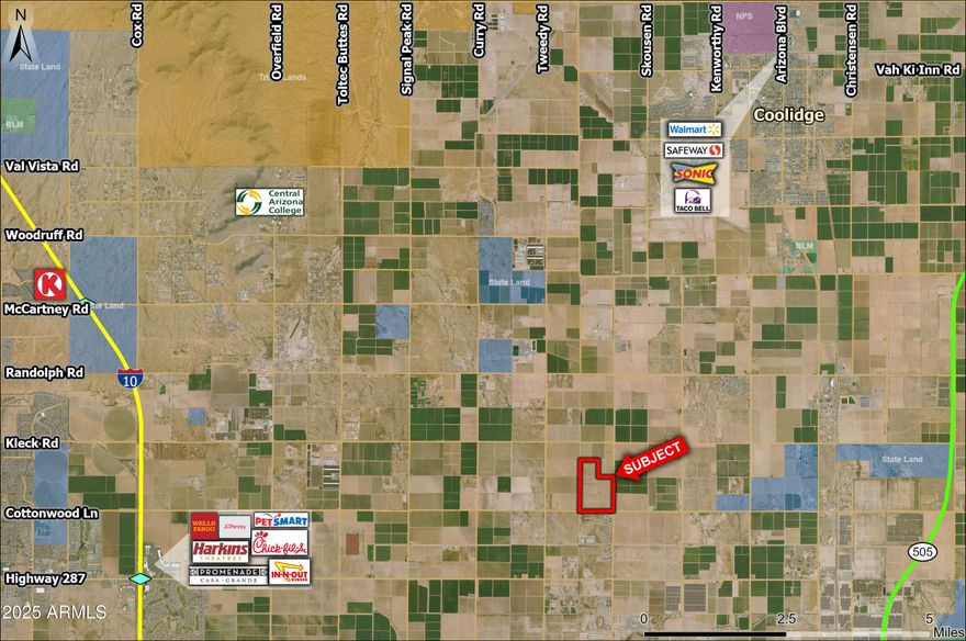 Excellent farm located at the NWC of 11 Mile Corner Road & Storey Road. Eleven Mile Corner and Storey Roads are both paved. Located in the San Carlos Irrigation District. Seller will 
entertain all offers. Excellent investment or 1031 exchange.