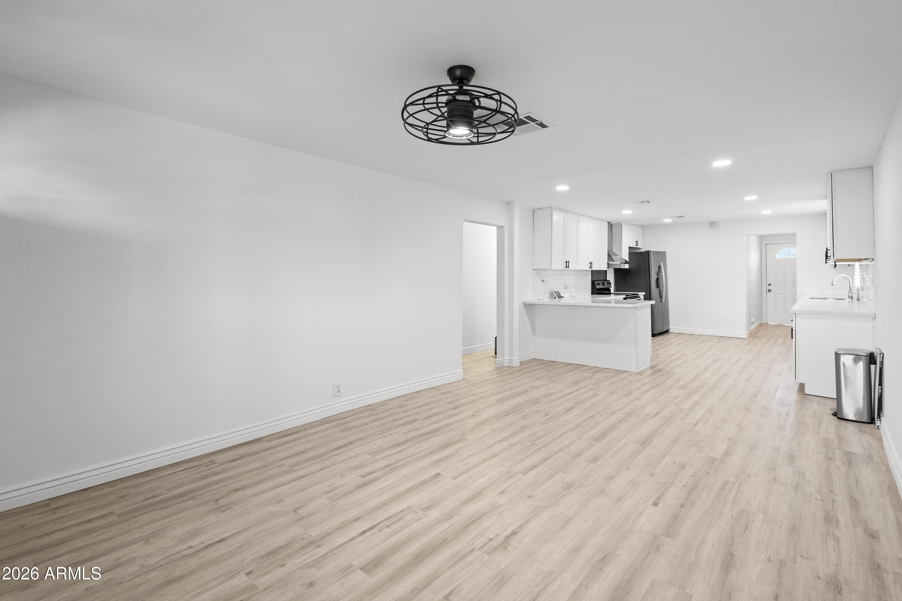 1514 W MONROE Street