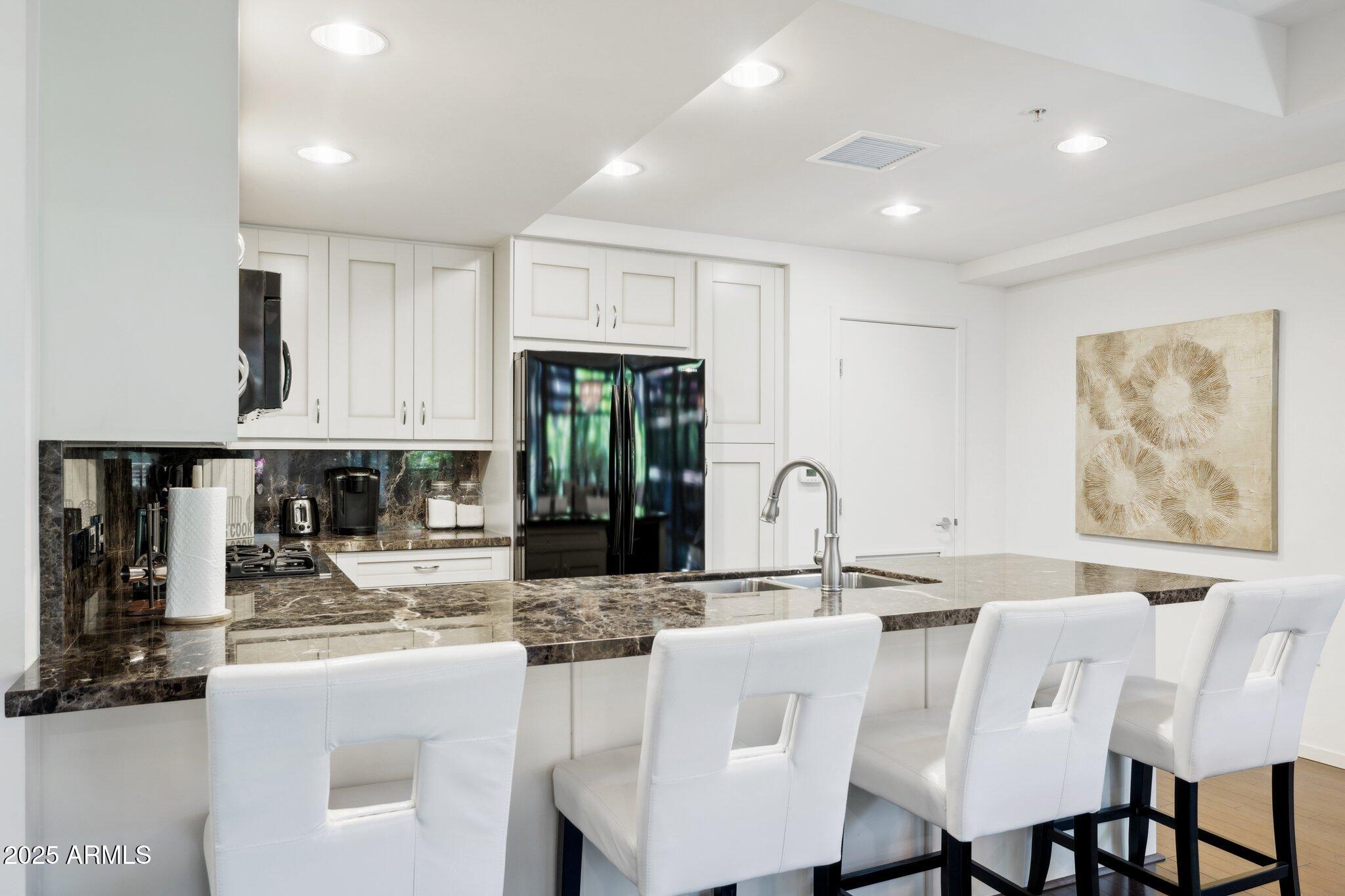 7151 E RANCHO VISTA Drive 3001