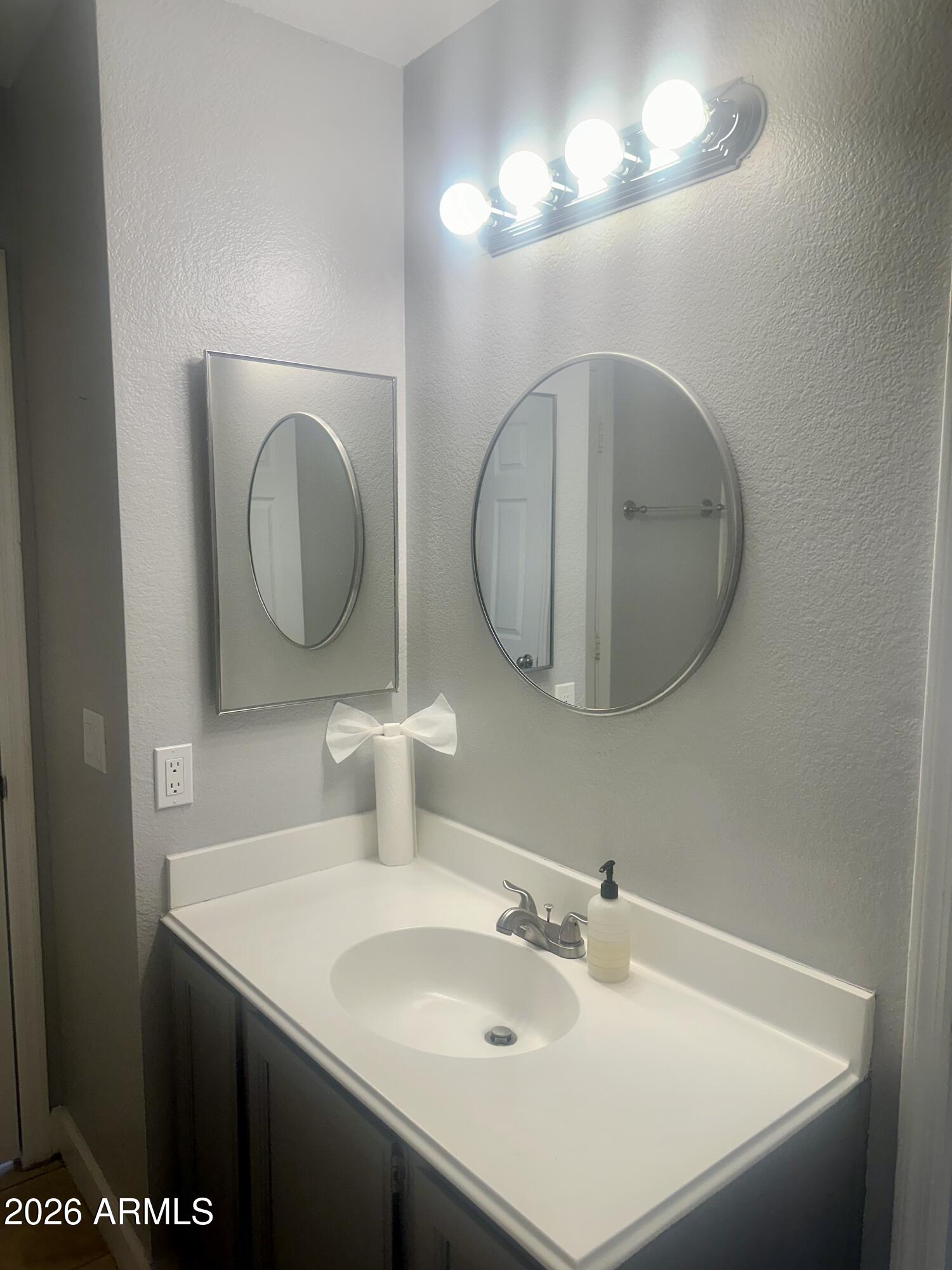 VILLAGES OF PARK VILLAGES CONDO UNIT 1-132 - Residential