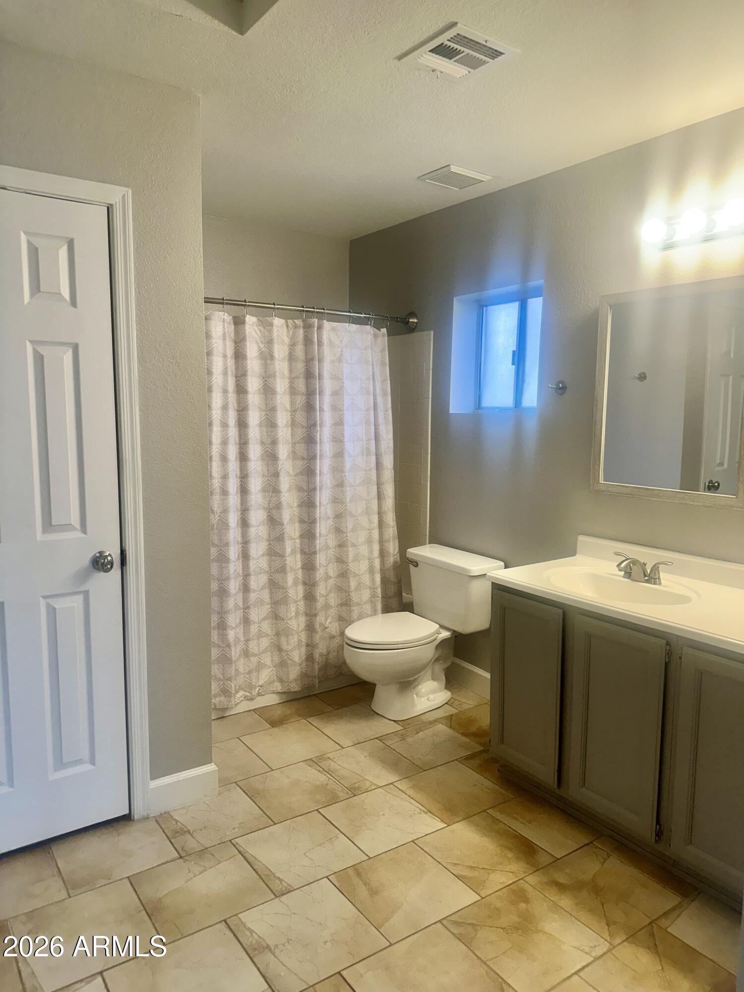 VILLAGES OF PARK VILLAGES CONDO UNIT 1-132 - Residential